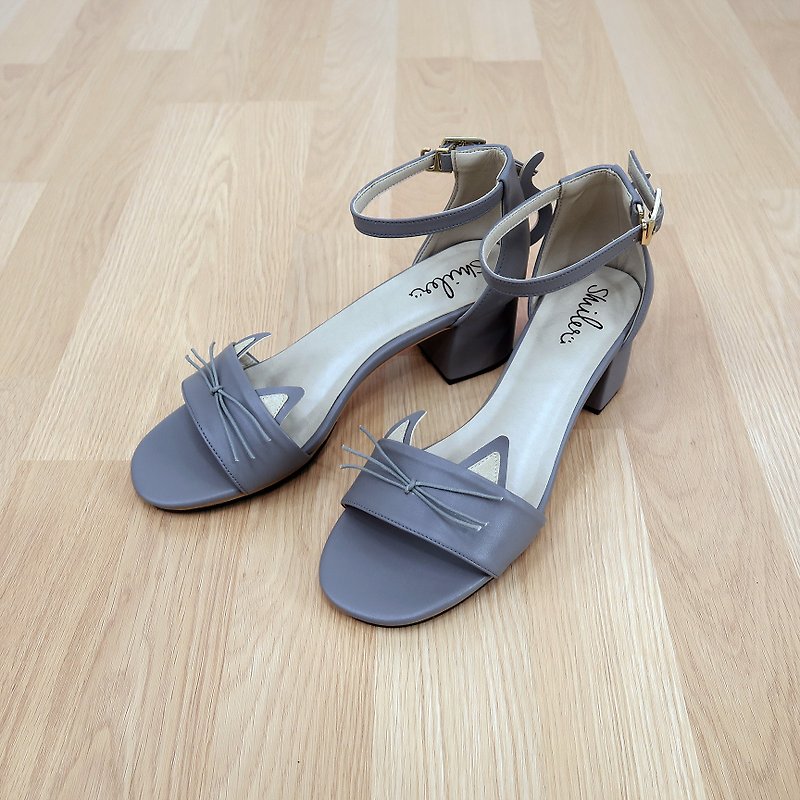 Wanna Cat Maxi Sandals - Grey - 涼鞋 - 其他材質 灰色