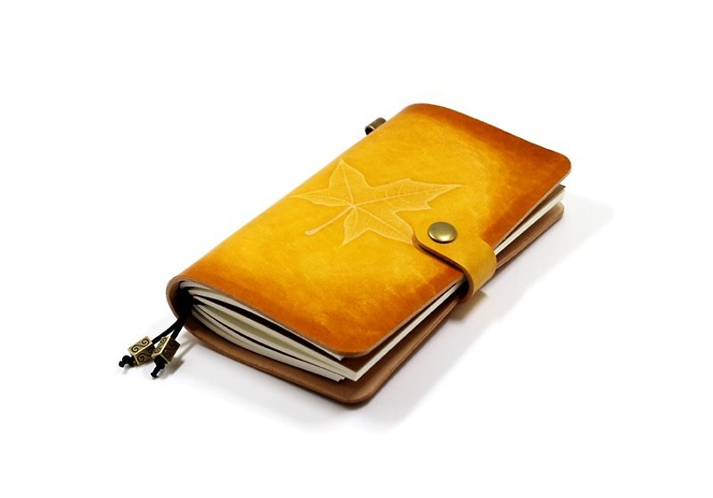 Rugao original Standard Edition Yellow Tea Maple Leaf Hand Stained Leather Handbook Diaries The first layer Leather Notebook Exchange Gift Marriage Gifts Valentine Gifts Birthday Gift - สมุดบันทึก/สมุดปฏิทิน - หนังแท้ 