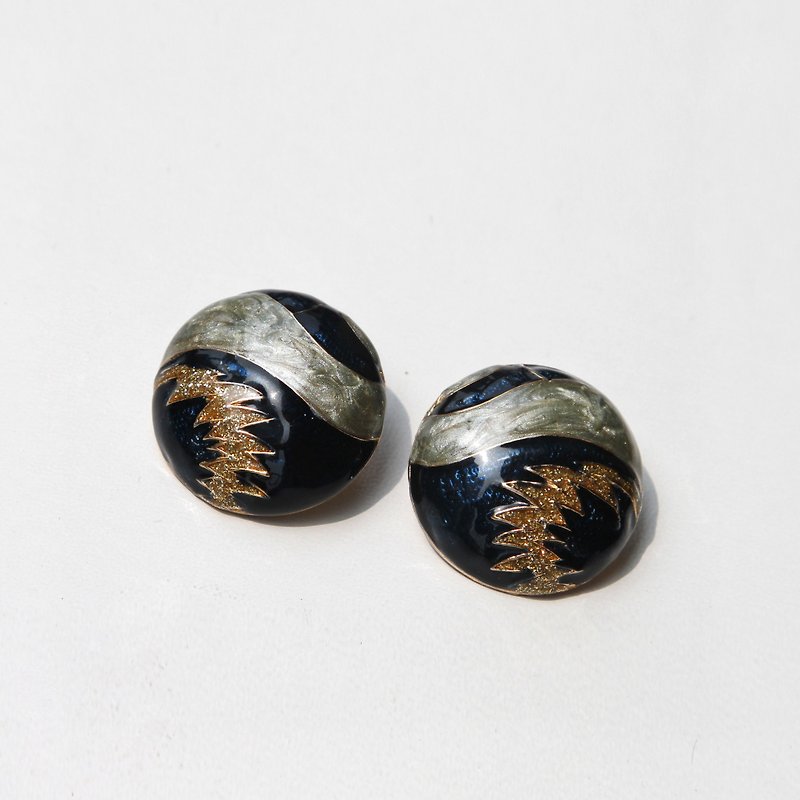 [An old egg plant] Showa retro clip antique earrings - ต่างหู - โลหะ สีน้ำเงิน