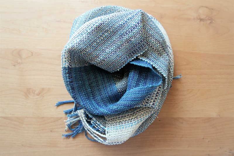Shawl (S) 　8　blue×white - 絲巾 - 棉．麻 
