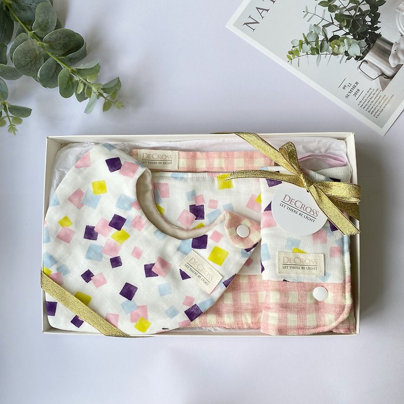 Miyue ギフトボックス | 満月ギフトボックス | カラフルな花のよだれかけ + バックタオル +おしゃぶりチェーンの 3 点セット - 出産祝い用贈物 - コットン・麻 ピンク