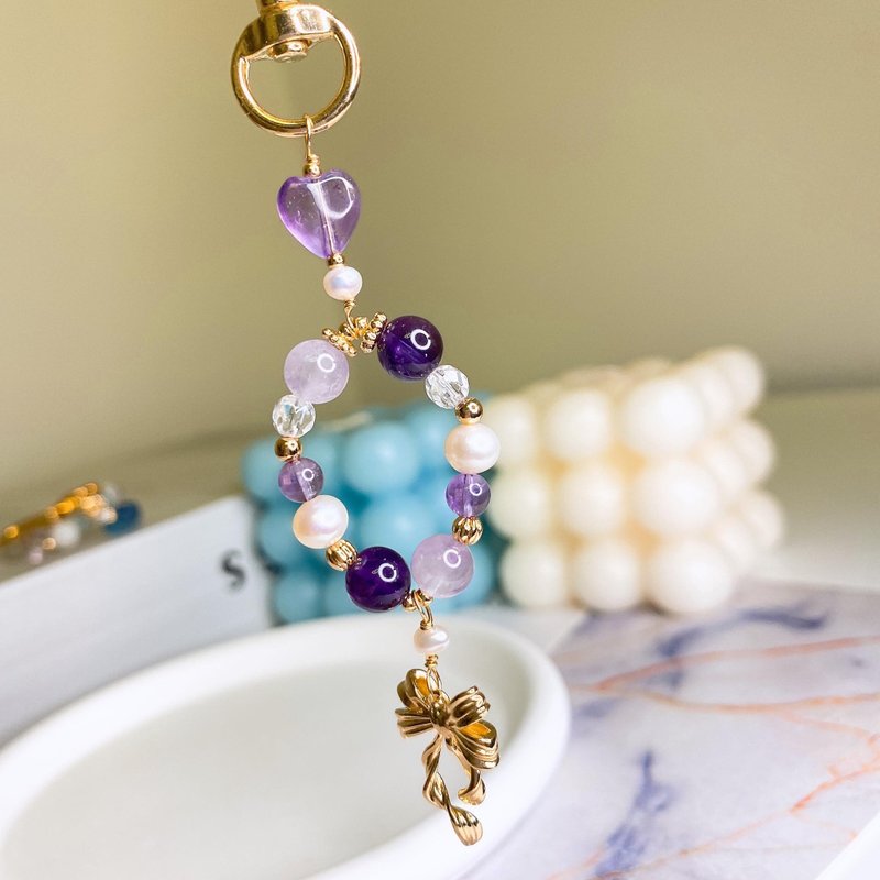 Purple butterfly amethyst natural pearl white crystal crystal natural stone key ring bag hanging charm pendant - ที่ห้อยกุญแจ - คริสตัล สีม่วง