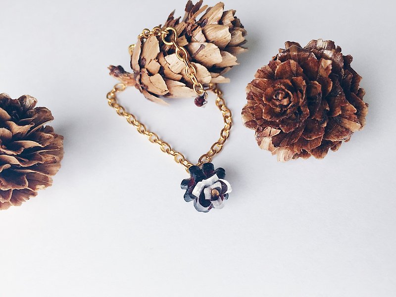 Pinecone Fall/Winter Christmas Bracelet - Bracelets - Other Materials Brown