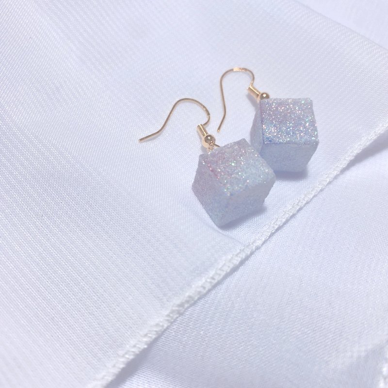 Pure handmade exquisite earrings|sugar fudge|handmade UV glue jewelry|with PE jewelry storage box - Earrings & Clip-ons - Other Materials Multicolor