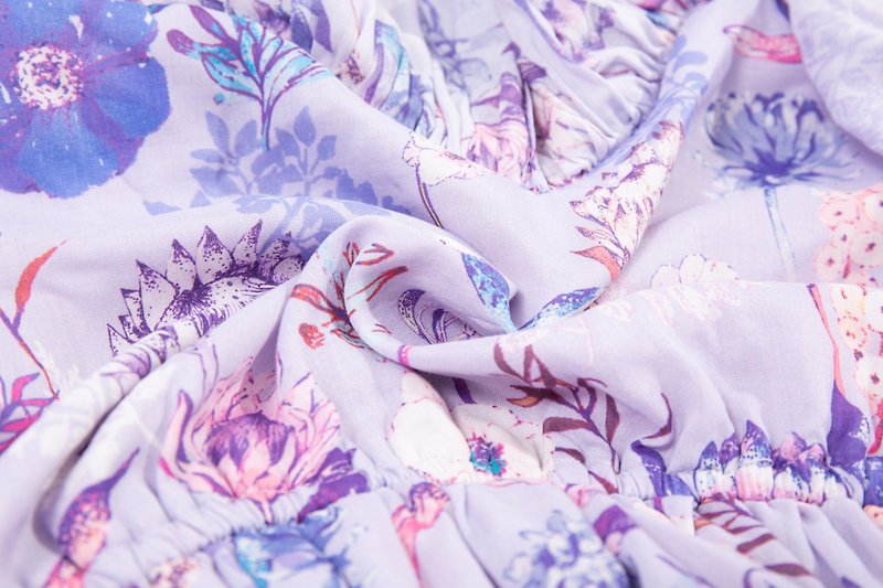 [Printed Fabric] Queen Putia of Cape Town, South Africa, Purple Sky Snow Yarn Sewing Handmade DIY - เย็บปัก/ถักทอ/ใยขนแกะ - ผ้าฝ้าย/ผ้าลินิน สีม่วง