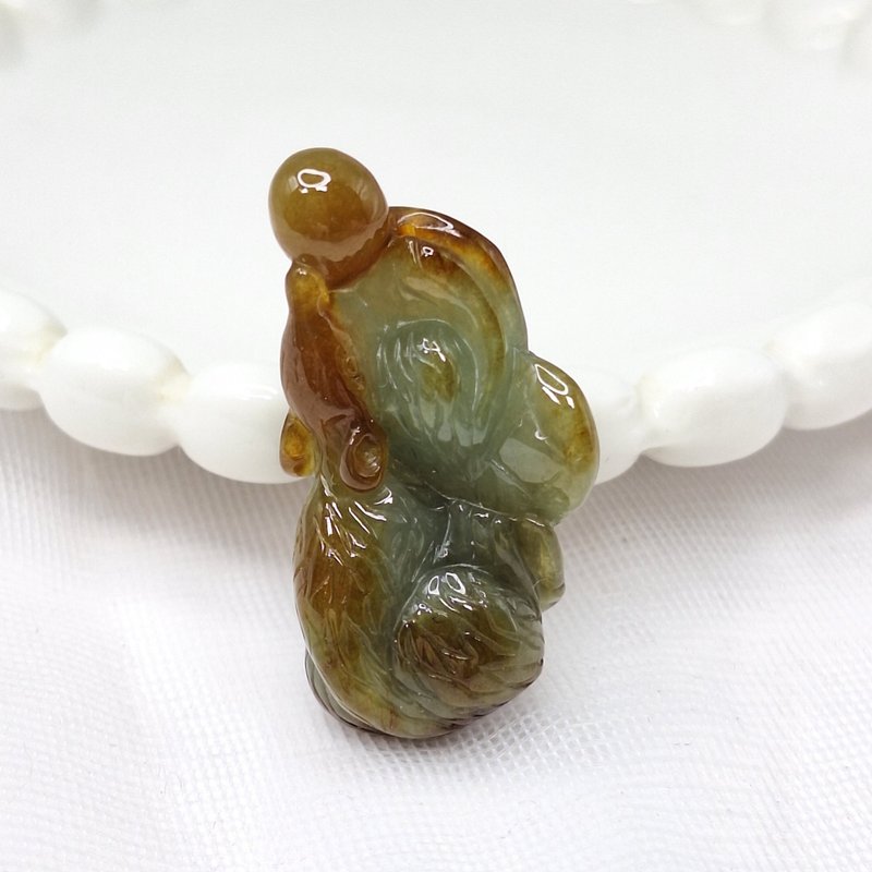 細糯綠底帶紅翡手工雕刻鼠帶錢幣吊墜 |天然緬甸玉A貨翡翠 - 項鍊 - 玉石 