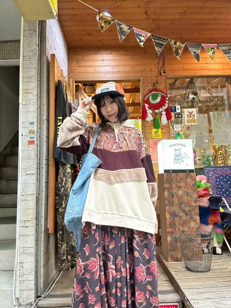 【人気予約商品】異素材パッチワークフーディー (3色) CAA-5310 - トップス ユニセックス - コットン・麻 