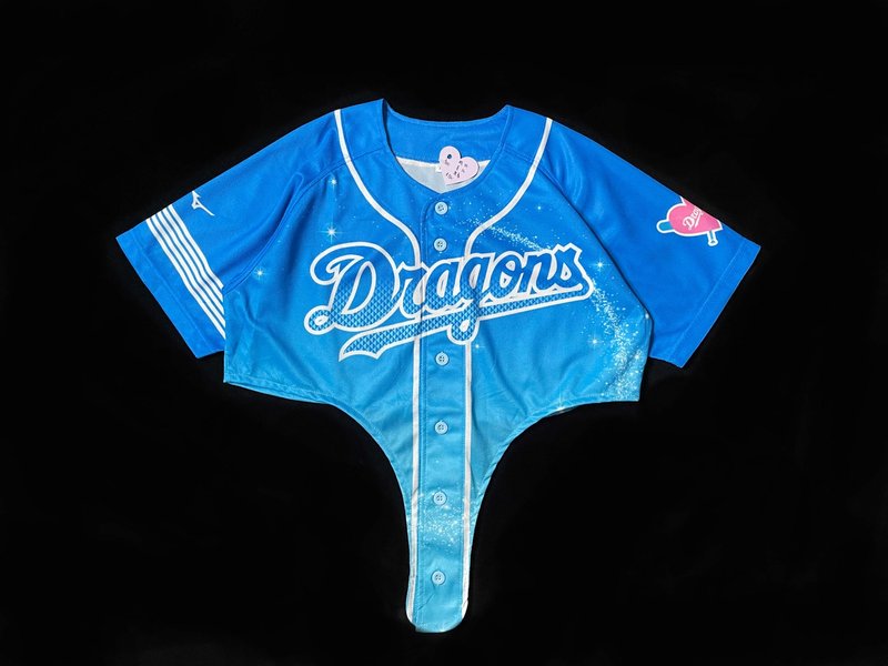 REGETHER Vintage modified short version baseball top-Dragons-05 - Women's Tops - Cotton & Hemp Blue