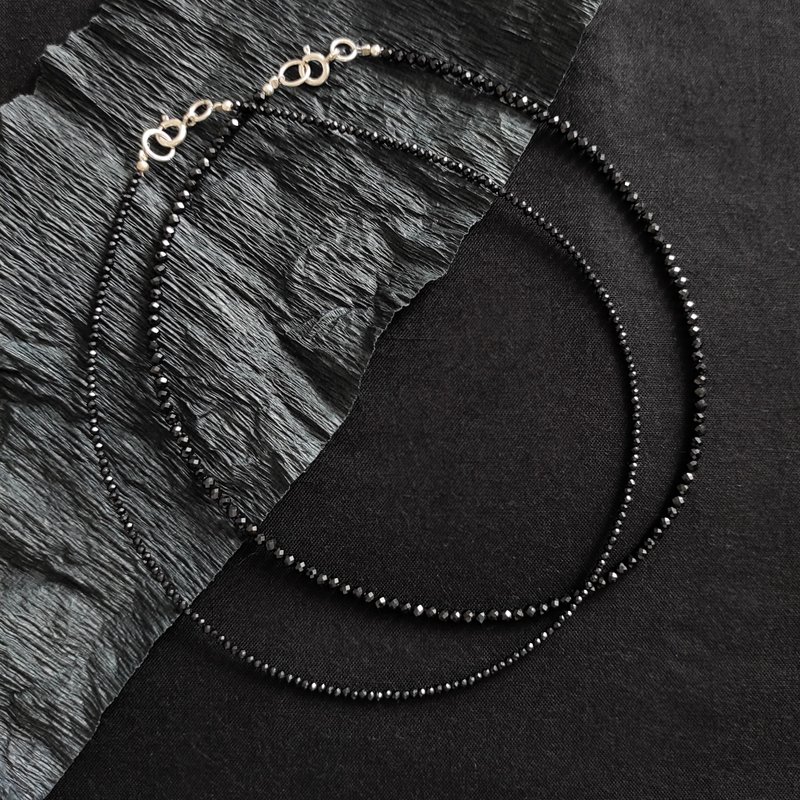 Black Spinel choker necklace 2mm/3mm - 項鍊 - 寶石 黑色