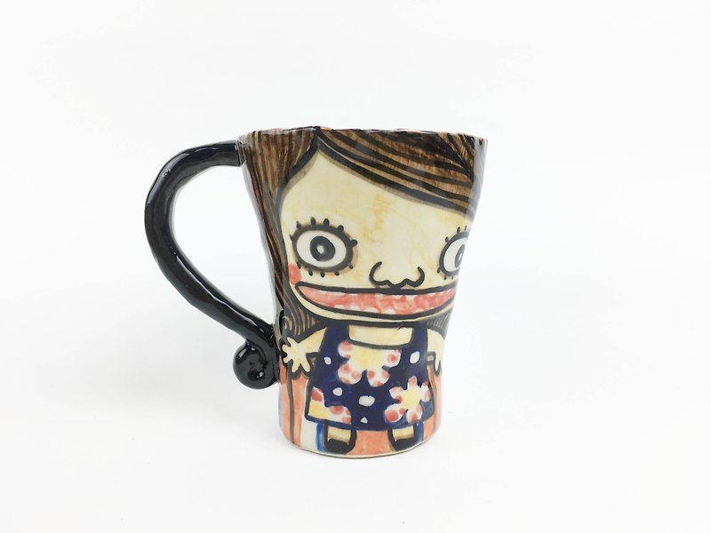 Nice Little Clay Hand Embossed Bell Cup - Girl and Black Wheels 120330 - Mugs - Pottery Green