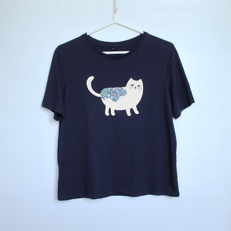 拼布貓咪微寬鬆短版短袖T-shirtNo.3 - 女 T 恤 - 棉．麻 藍色