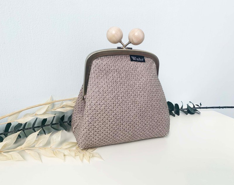 Dark color clasp frame bag/with chain/ cosmetic bag - Clutch Bags - Cotton & Hemp Gray