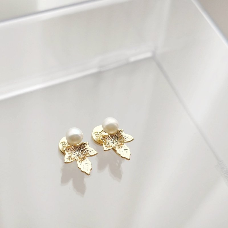 Maple Pearl | Maple Pearl - Earrings & Clip-ons - Copper & Brass Gold