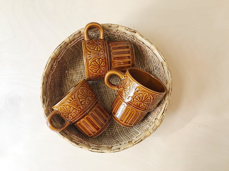 Early Japanese Ceramic Cup - แก้ว - ดินเผา สีนำ้ตาล
