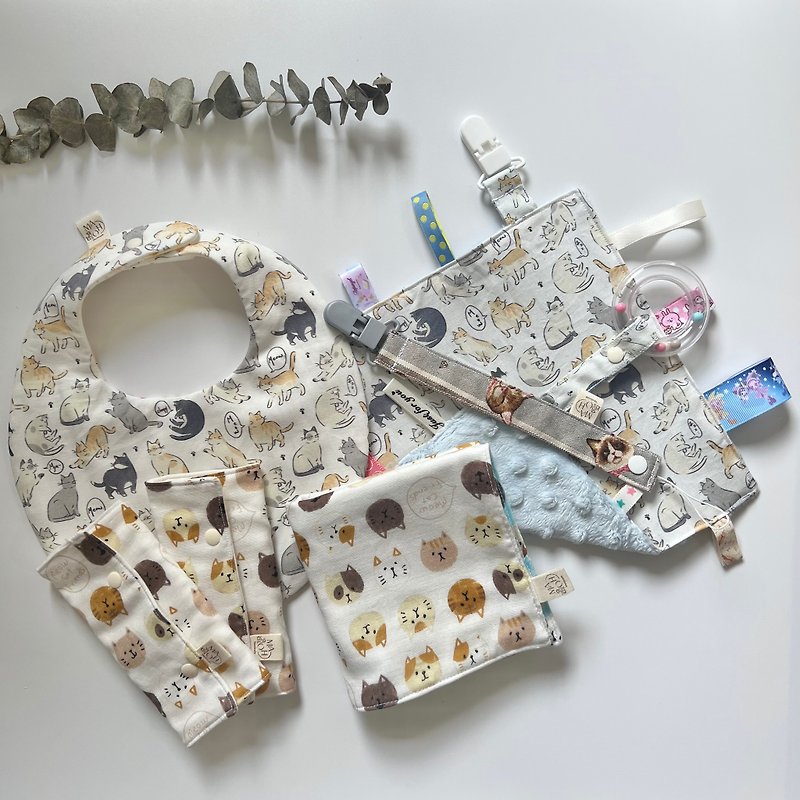 Miyue gift box bib bag + pacifier + pacifier chain three-piece set - Baby Gift Sets - Cotton & Hemp White