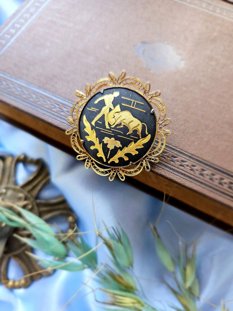西班牙大馬士革鬥牛士蘇格蘭薊胸針Damascening/西洋古董飾品 - 胸針 - 其他金屬 