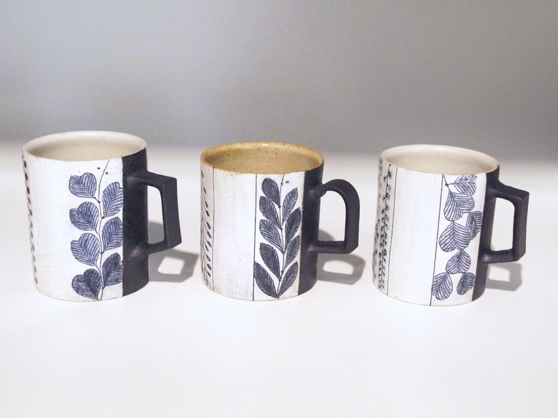 刻花馬克杯 - 其他杯子 - 陶 卡其色