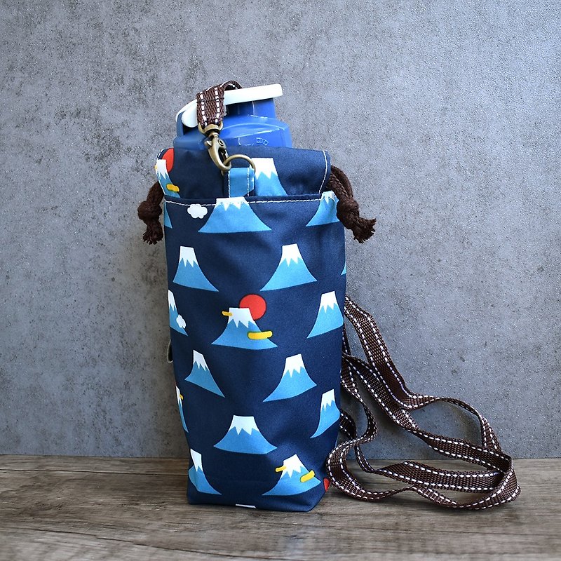 Adjustable crossbody water bottle/thermo bottle bag_Fuji Mountain - กระติกน้ำ - ไนลอน สีน้ำเงิน