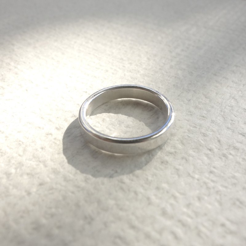 Classic plain sterling silver ring - unisex style (width approximately 3mm, thickness approximately 1.5mm) - แหวนคู่ - โลหะ สีเงิน