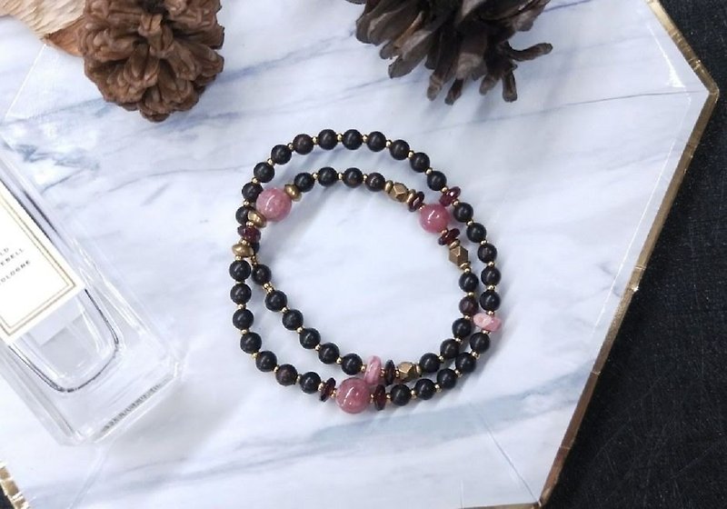 [The only product] small leaf purple altar*red stone*red garnet double circle bracelet Valentine's Day Christmas gift - Bracelets - Wood Brown