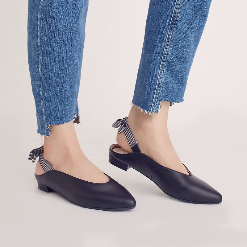Back lace Muller! Knotted small gift pointed shoes black full leather MIT black currant - Women's Leather Shoes - Genuine Leather Black