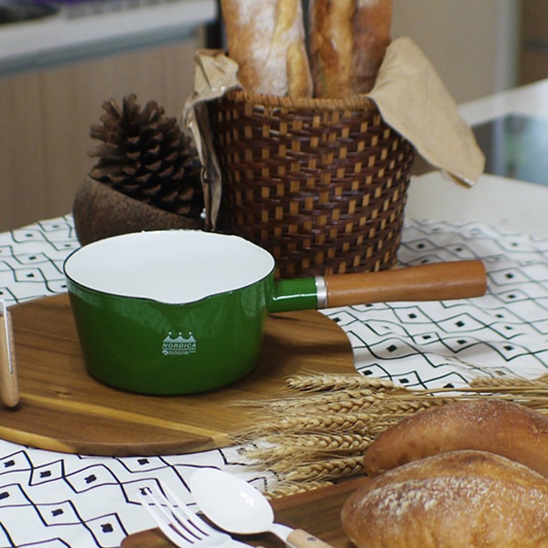 CB Japan Nordic series 珐琅 wood single handle milk pot - forest green - Cookware - Enamel Green