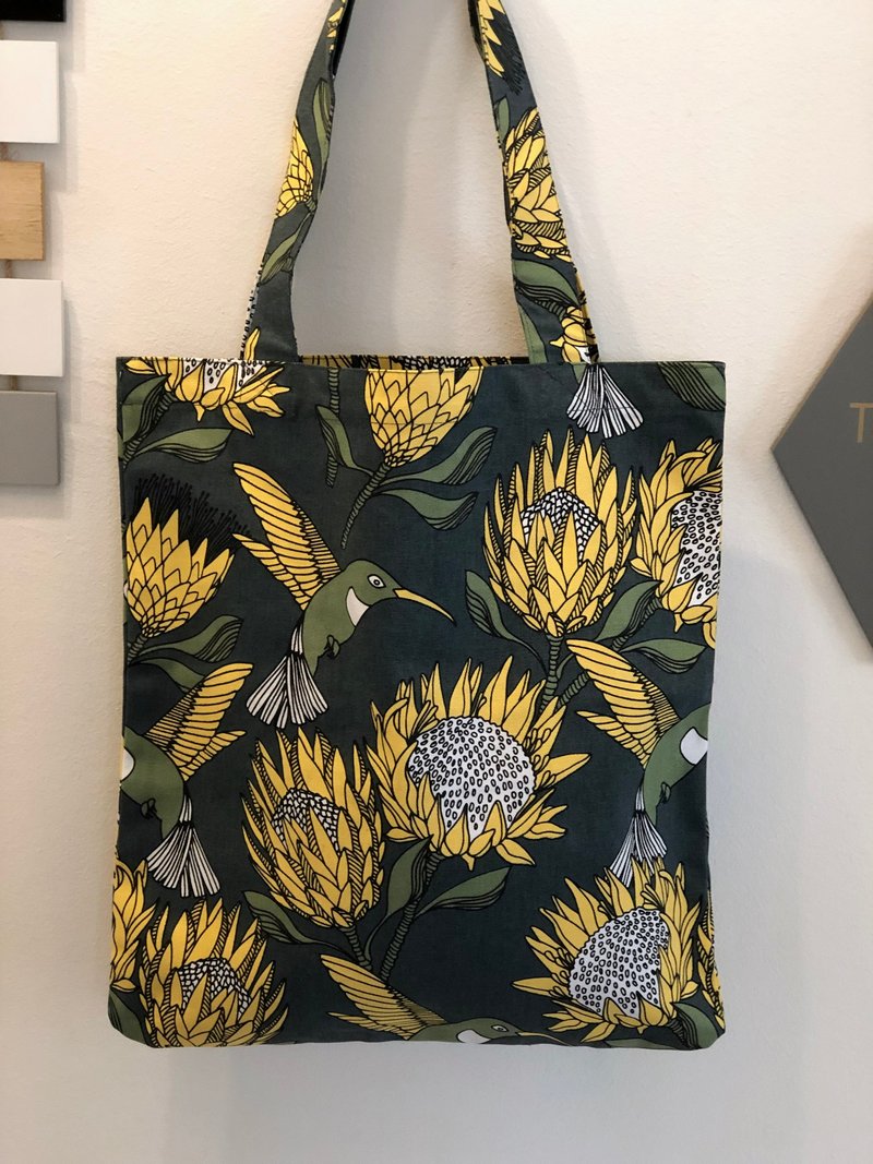 aLoveSupreme / South African Wenqing Hand-painted Tote Bag_Iron Grey Yellow Emperor Flower - Handbags & Totes - Cotton & Hemp 