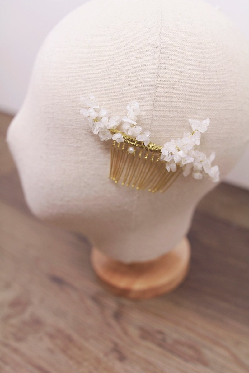 Moonstone Haircomb, White Headpiece, Moonstone Bridal Headdress - Hair Accessories - Gemstone White