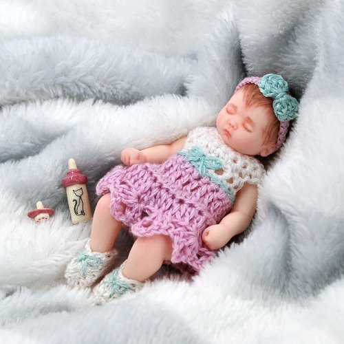 ミニシリコンベビー　イエロー Amazon.co.jp: シリコン赤ちゃん人形 LINGZHANリボーンドール