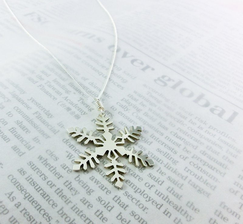 Handmade Silver/Snowflake/925 Sterling Silver/Necklace - Necklaces - Sterling Silver 