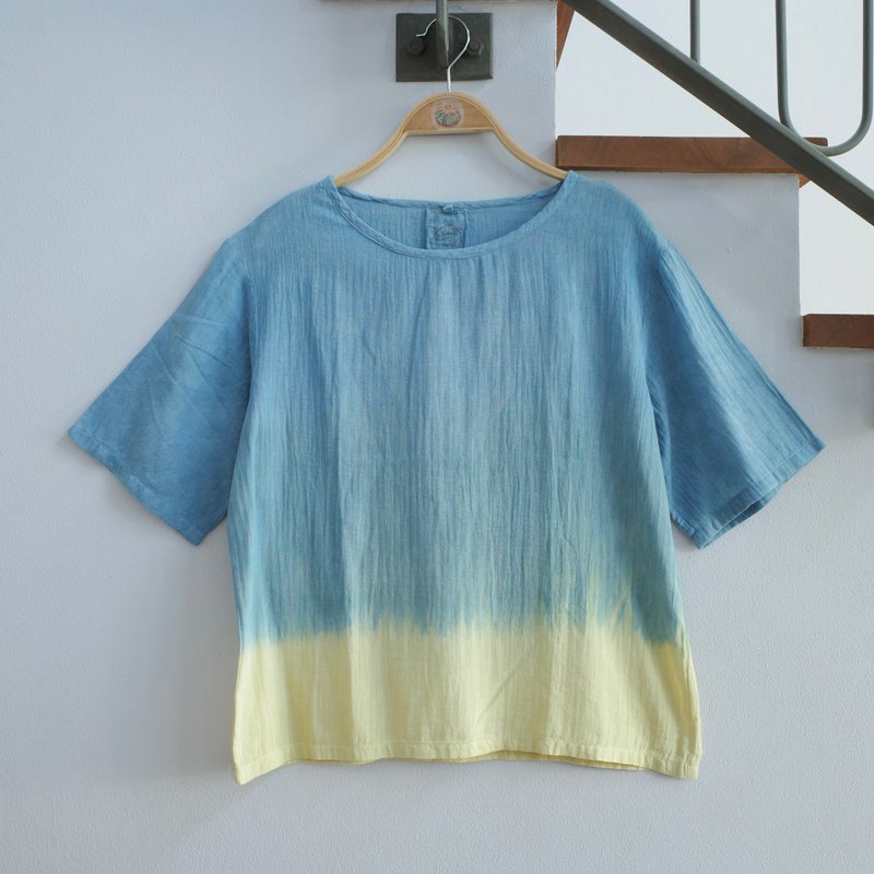 landscape shirt / cotton / natural dye - เสื้อยืดผู้หญิง - ผ้าฝ้าย/ผ้าลินิน สีเหลือง