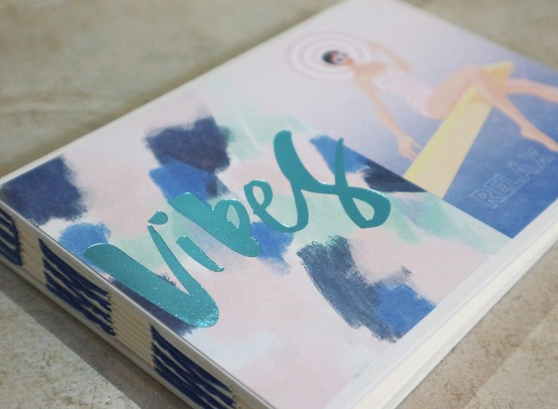 Crocodile Miss Vibes French handmade book - Notebooks & Journals - Paper 