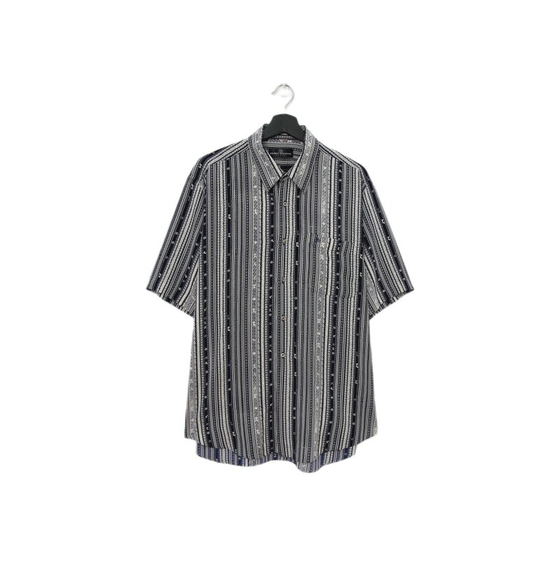 Back to Green-短袖花襯衫 歐式仿織紋 黑白ss-45//vintage shirt - 男襯衫/休閒襯衫 - 棉．麻 