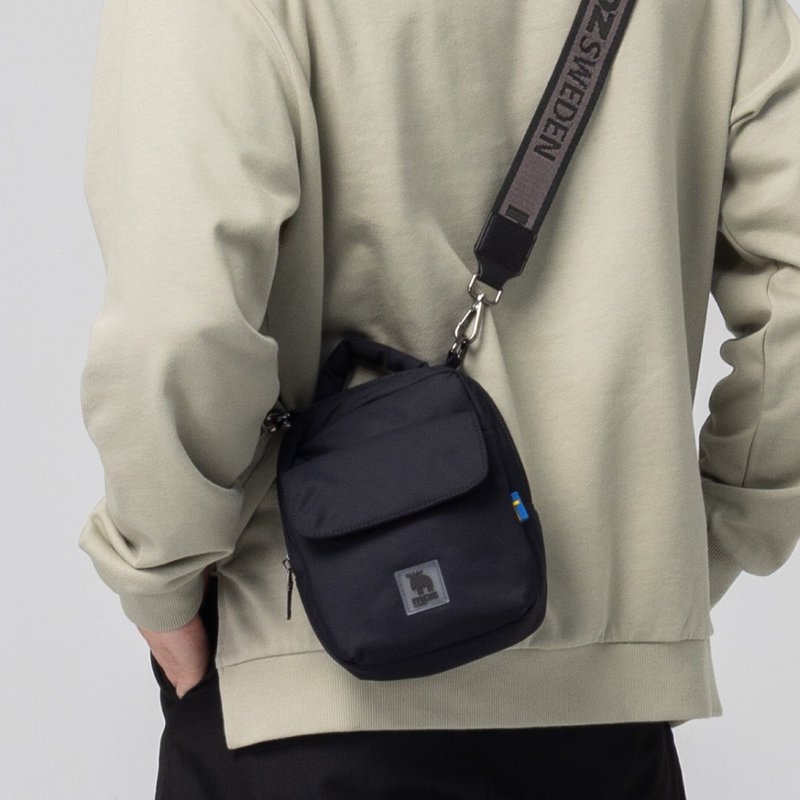 moz瑞典 駝鹿 防潑水 雲朵 吐司包(黑) - 側背包/斜背包 - 聚酯纖維 黑色