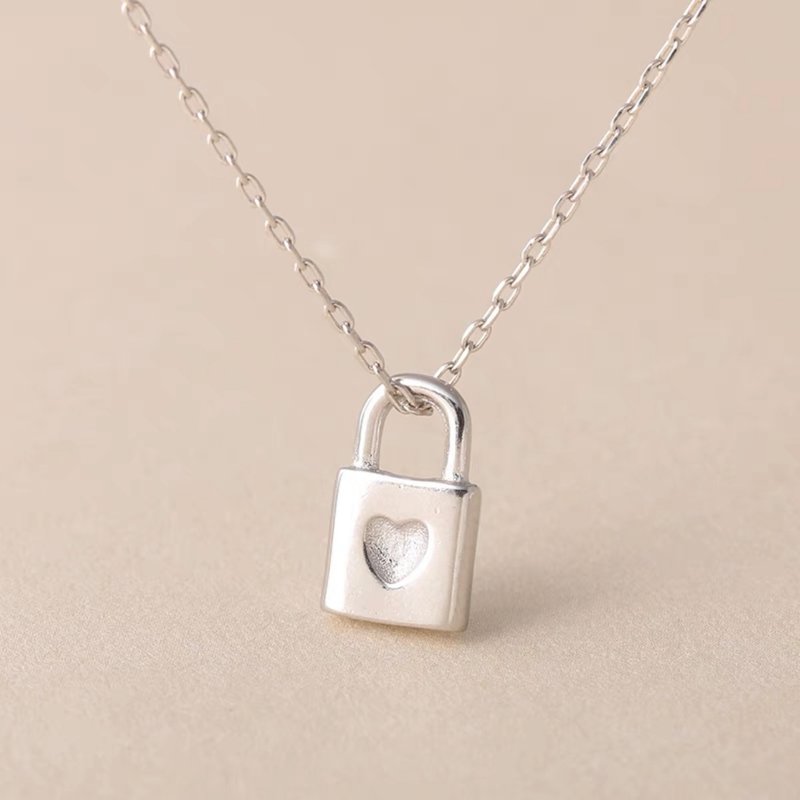 Christmas gift 925 sterling silver mini love lock small lock necklace sterling silver necklace gift - สร้อยคอ - เงินแท้ สีเงิน