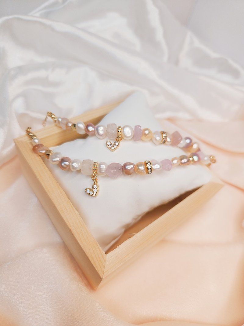 Love Mermaid-Pearl Pink Quartz [Rose Stone] Crystal Bracelet - สร้อยข้อมือ - คริสตัล 