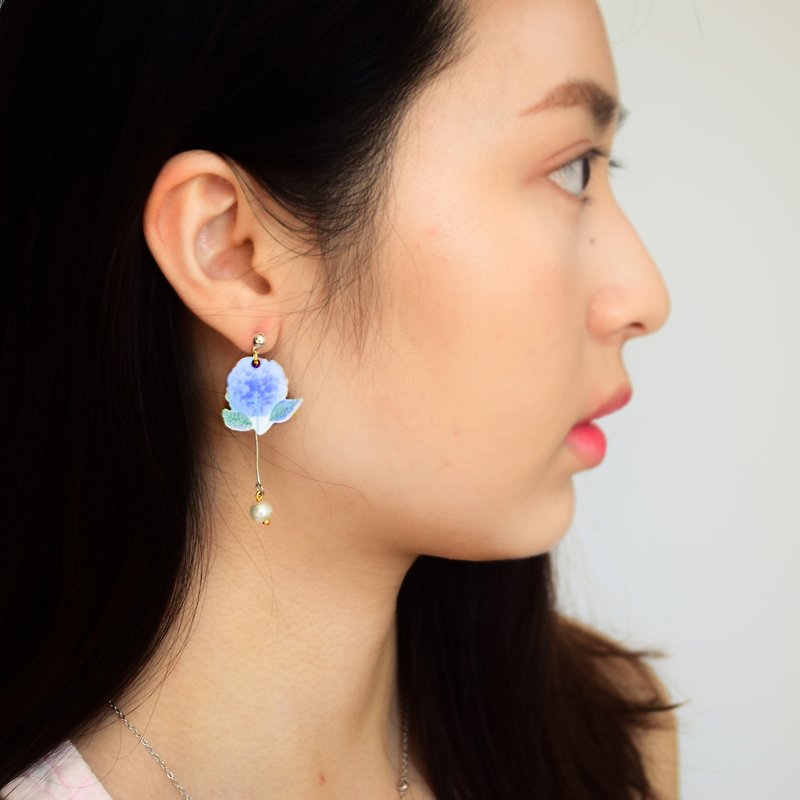 藍色 紫陽花 氣質 珍珠 垂吊 耳環 ／ 耳夾 - 耳環/耳夾 - 其他金屬 藍色