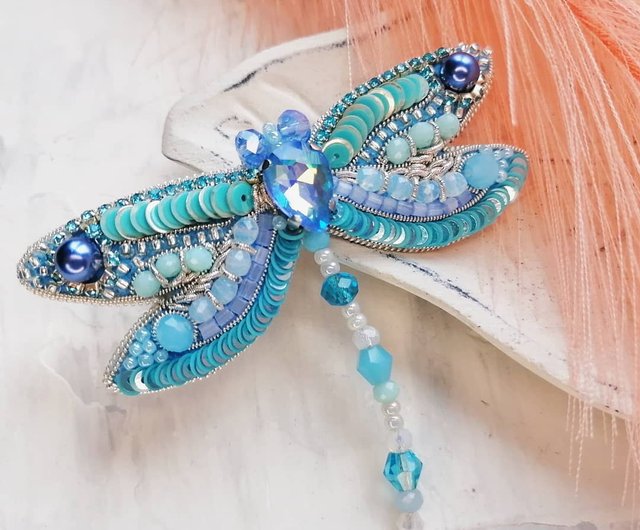 JANUS ビンテージトンボのブローチ　動く尾を持つ JANUS ビンテージトンボのブローチ 動く尾を持つ トンボのブローチ