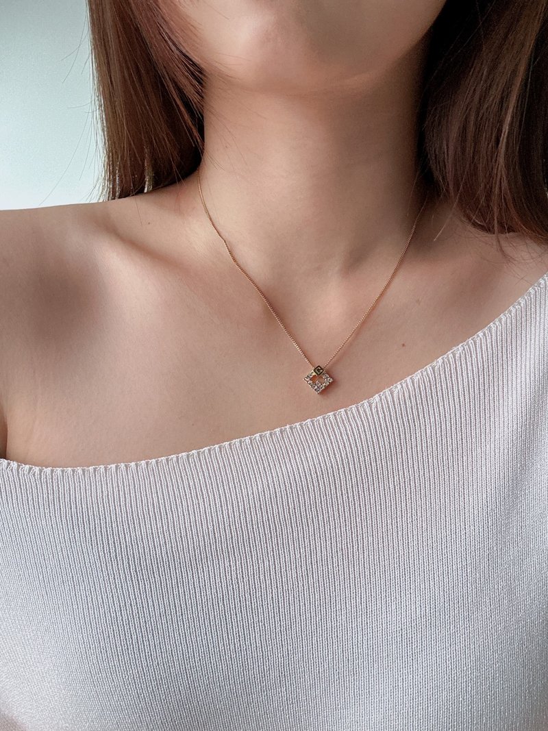 中古美品 Givenchy 紀梵希 皓石項鏈 - 項鍊 - 其他金屬 金色