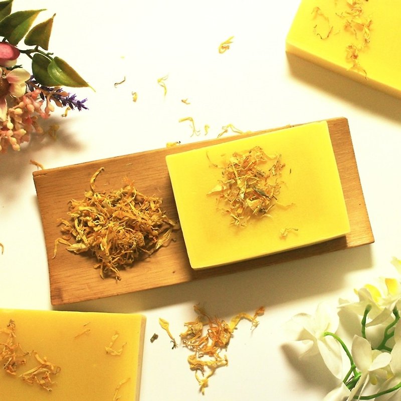 【Ray Amber】Calendula Soothing Soap. Infants│Baby Soap│No Fragrance│Natural Hand - Body Wash - Other Materials Orange