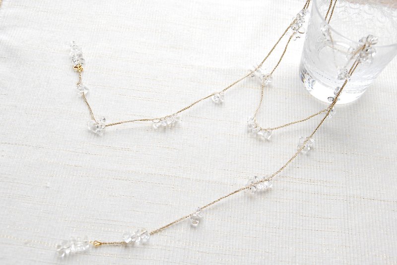 It can also be a crystal lariette long neckless - Necklaces - Gemstone White