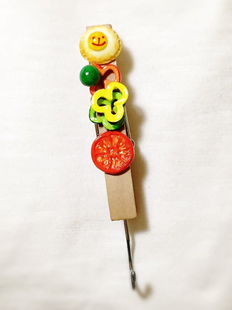 Not picky eaters series vegetable wooden clip hook (can be changed to Clip-On type) ((Randomly send a mysterious gift for over 600)) - Wall Décor - Clay Multicolor