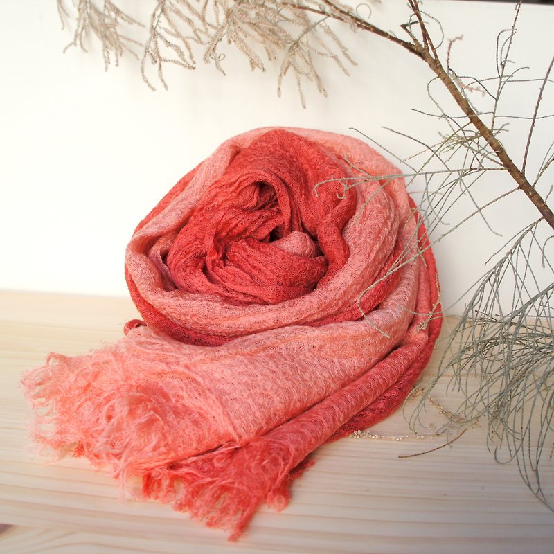 Pure dyed plant wool scarves - cobweb models - ผ้าพันคอ - ขนแกะ สีแดง