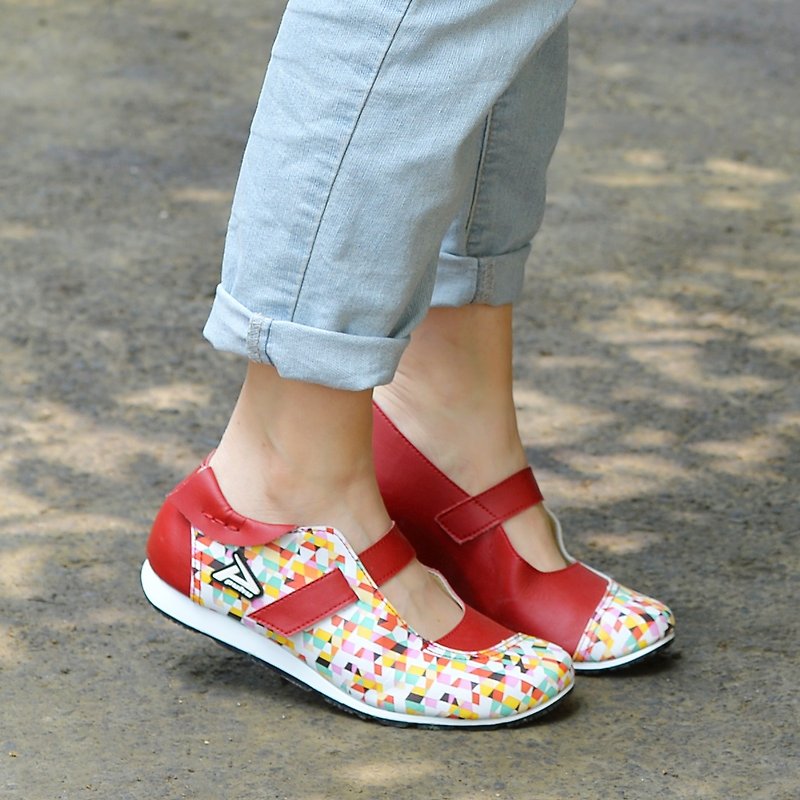MIT [printed sticky doll shoes - red] doll shoes are fresh, playful, retro and comfortable - รองเท้าลำลองผู้หญิง - หนังเทียม สีแดง