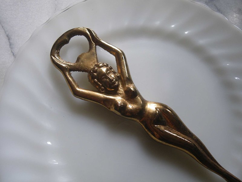 [昔]裸の女性のための初期のヨーロッパの真鍮コルクスクリュー - 置物 - その他の素材 
