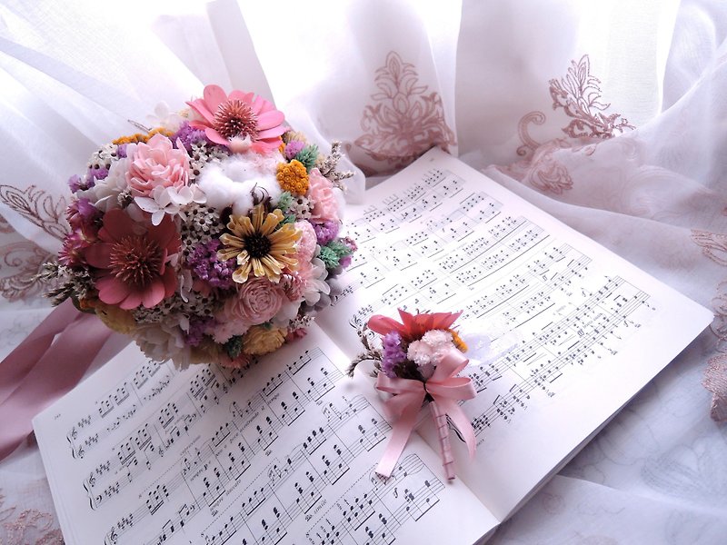Brilliant sunshine dry flower bouquet / bridal bouquet / wedding bouquet / pink / custom - ตกแต่งต้นไม้ - พืช/ดอกไม้ สีเหลือง
