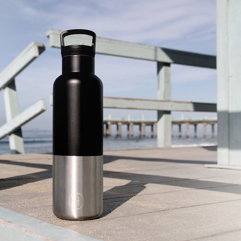 CIN CIN- BLACK-STAINLESS NATURAL SILVER) 20 OZ,  Double Wall Vacuum Insulated Stainless Steel Water Bottle Perfect for Outdoor Sports Camping Hiking Cycling - กระติกน้ำ - โลหะ สีดำ