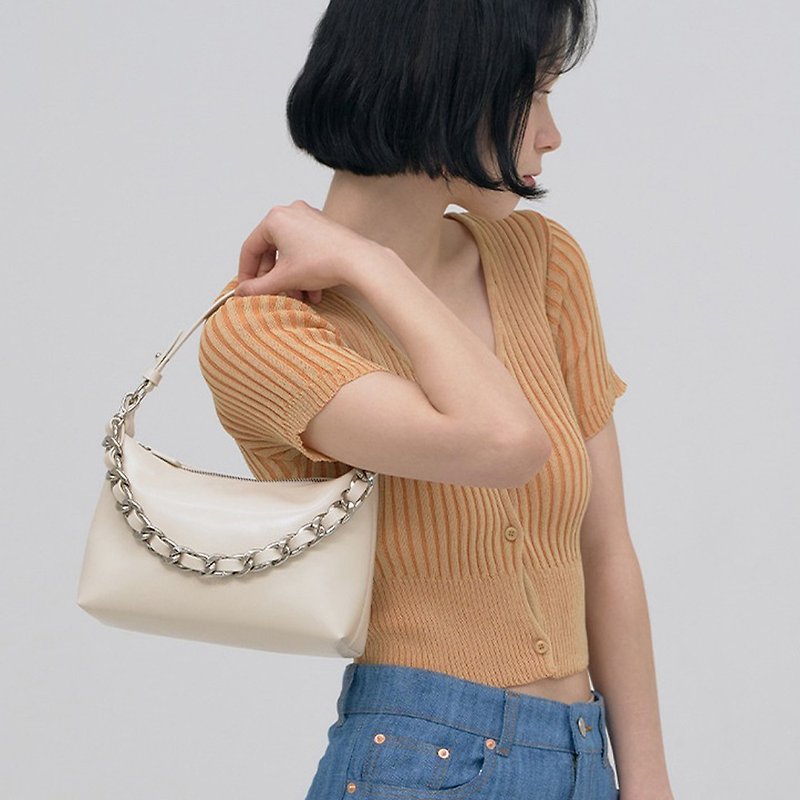 Bag to Basics made in Korea Chain Mini Shoulder BAG - กระเป๋าแมสเซนเจอร์ - วัสดุอีโค 