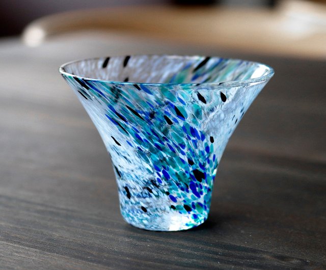 Toyo Sasaki Glass Sake Cup TJ704 Ramune Japanese Glass Gui