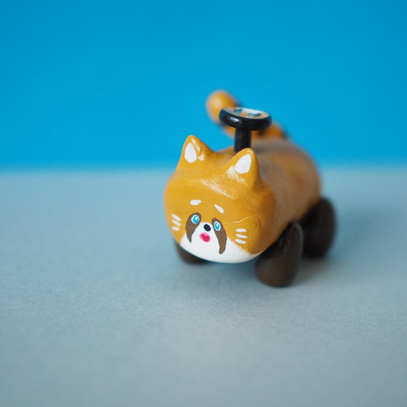Real Red panda Car - 公仔/玩偶 - 黏土 咖啡色